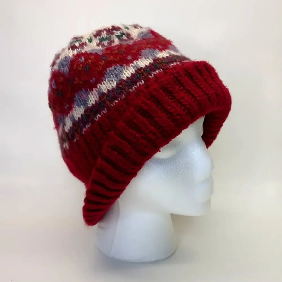 Aris Norwegian Pattern Beanie Knit Crochet Red and Blue - Picture 1 of 5